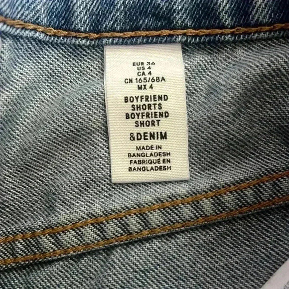 H&M & Denim Boyfriend Shorts Cutoff Embroidered Details EUC Size 4 - Picture 3 of 3